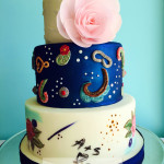 dramatic fondant cake