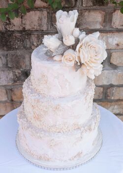 rustic chic wedding cake fondant